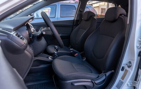 KIA Rio III рестайлинг, 2016 год, 1 019 000 рублей, 10 фотография
