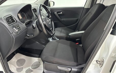 Volkswagen Polo VI (EU Market), 2017 год, 1 065 000 рублей, 9 фотография