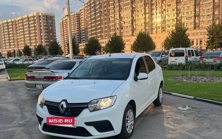 Renault Logan II, 2020 год, 700 000 рублей, 2 фотография