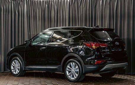 Hyundai Santa Fe III рестайлинг, 2017 год, 1 895 000 рублей, 4 фотография