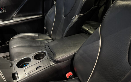 Toyota Venza I, 2013 год, 2 090 000 рублей, 23 фотография