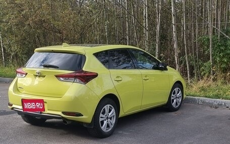 Toyota Auris II, 2015 год, 1 390 000 рублей, 26 фотография