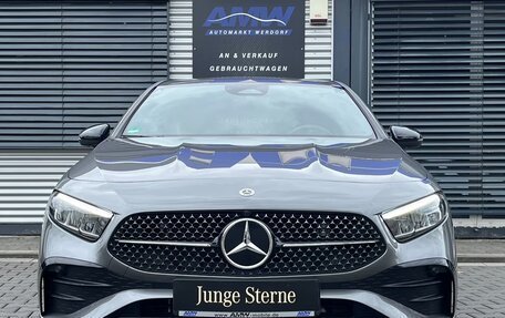 Mercedes-Benz A-Класс, 2023 год, 2 335 000 рублей, 4 фотография