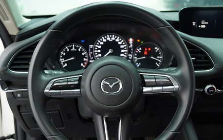 Mazda 3, 2022 год, 1 750 000 рублей, 17 фотография