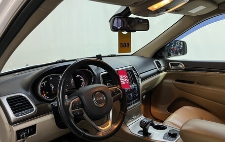 Jeep Grand Cherokee, 2013 год, 2 100 000 рублей, 8 фотография