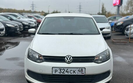 Volkswagen Polo VI (EU Market), 2012 год, 825 000 рублей, 1 фотография