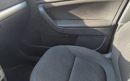 Skoda Yeti I рестайлинг, 2012 год, 1 015 000 рублей, 17 фотография