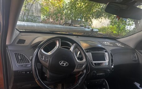 Hyundai ix35 I рестайлинг, 2013 год, 870 000 рублей, 10 фотография