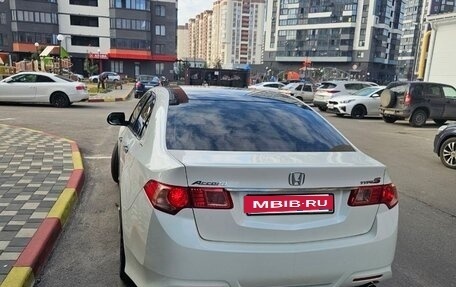 Honda Accord VIII рестайлинг, 2011 год, 1 090 000 рублей, 16 фотография