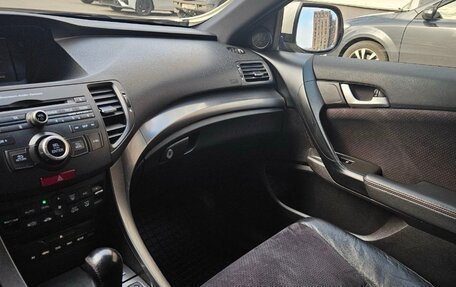 Honda Accord VIII рестайлинг, 2011 год, 1 090 000 рублей, 19 фотография