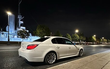 BMW 5 серия, 2008 год, 1 400 000 рублей, 9 фотография