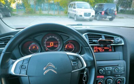 Citroen C4 II рестайлинг, 2012 год, 700 000 рублей, 2 фотография