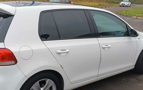 Volkswagen Golf VI, 2010 год, 800 000 рублей, 4 фотография