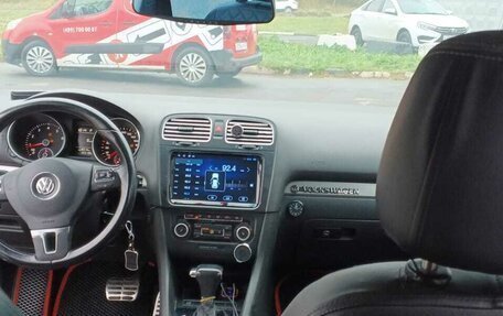 Volkswagen Golf VI, 2010 год, 800 000 рублей, 12 фотография