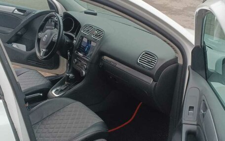 Volkswagen Golf VI, 2010 год, 800 000 рублей, 16 фотография