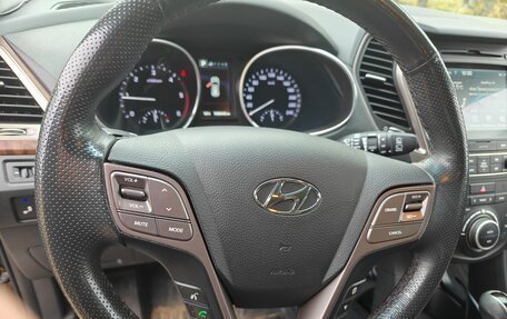 Hyundai Santa Fe III рестайлинг, 2018 год, 2 750 000 рублей, 13 фотография