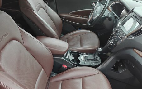 Hyundai Santa Fe III рестайлинг, 2018 год, 2 750 000 рублей, 16 фотография