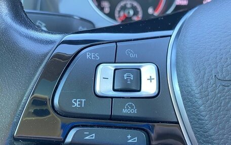 Volkswagen Golf VII, 2017 год, 1 899 000 рублей, 22 фотография