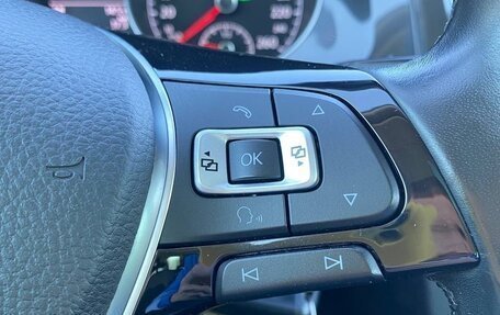 Volkswagen Golf VII, 2017 год, 1 899 000 рублей, 21 фотография