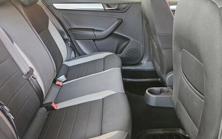 Skoda Rapid I, 2017 год, 1 065 000 рублей, 12 фотография