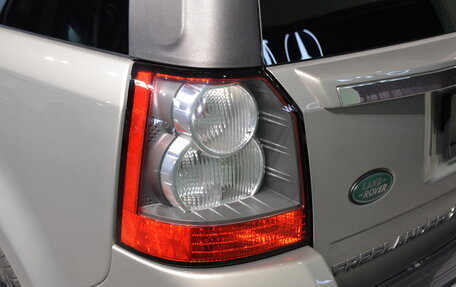 Land Rover Freelander II рестайлинг 2, 2011 год, 1 690 000 рублей, 3 фотография