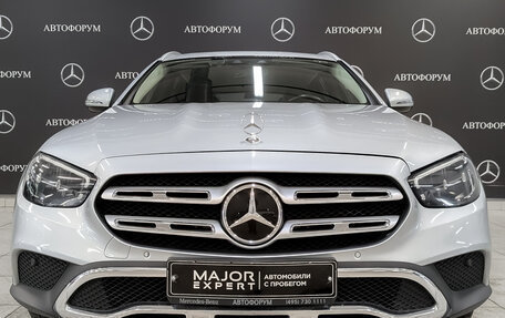 Mercedes-Benz E-Класс, 2021 год, 6 500 000 рублей, 2 фотография