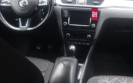 Skoda Rapid I, 2019 год, 800 000 рублей, 5 фотография