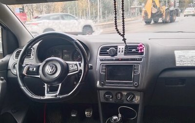 Volkswagen Polo VI (EU Market), 2018 год, 450 000 рублей, 1 фотография