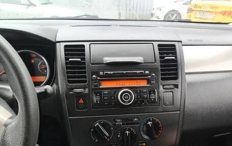 Nissan Tiida, 2013 год, 800 000 рублей, 1 фотография