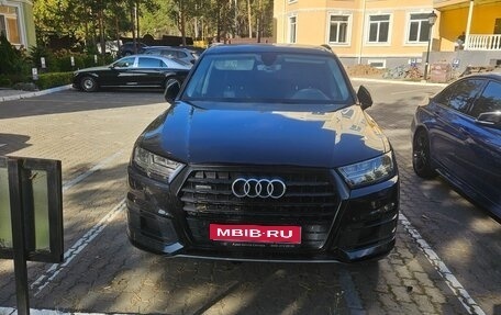 Audi Q7, 2015 год, 2 600 000 рублей, 1 фотография