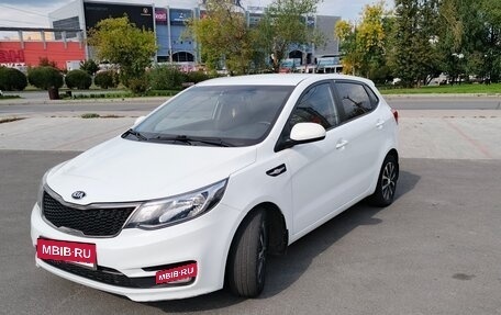KIA Rio III рестайлинг, 2015 год, 1 099 000 рублей, 2 фотография