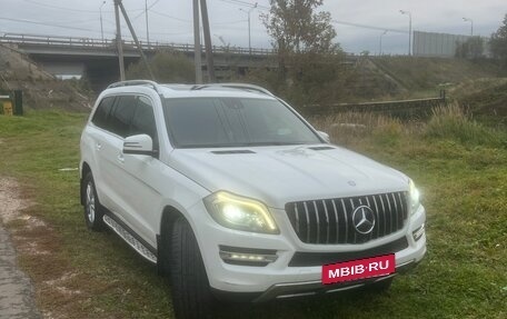 Mercedes-Benz GL-Класс, 2014 год, 2 550 000 рублей, 13 фотография