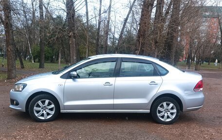 Volkswagen Polo VI (EU Market), 2012 год, 770 000 рублей, 2 фотография