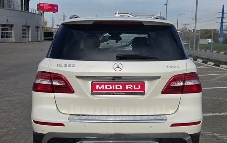 Mercedes-Benz M-Класс, 2013 год, 2 700 000 рублей, 5 фотография