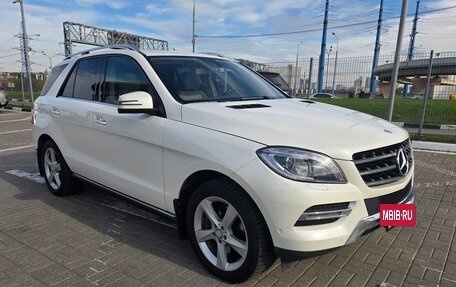 Mercedes-Benz M-Класс, 2013 год, 2 700 000 рублей, 2 фотография