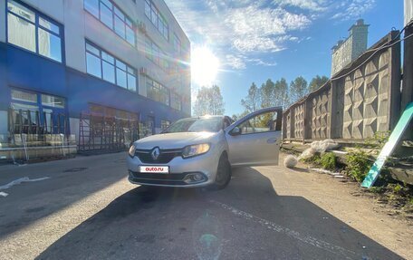 Renault Logan II, 2016 год, 550 000 рублей, 11 фотография