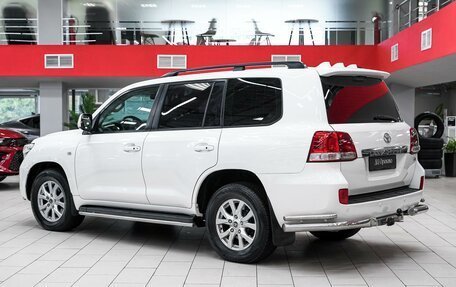 Toyota Land Cruiser 200, 2011 год, 2 649 000 рублей, 4 фотография