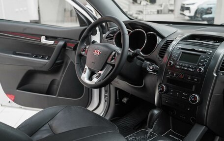 KIA Sorento II рестайлинг, 2012 год, 1 199 000 рублей, 13 фотография