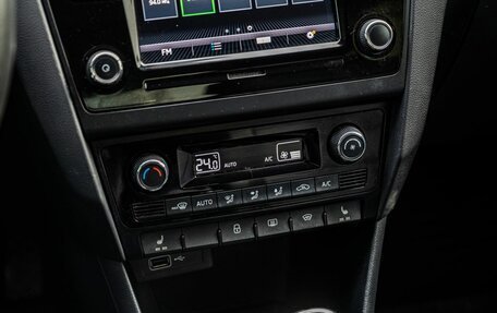 Skoda Rapid I, 2018 год, 1 250 000 рублей, 21 фотография