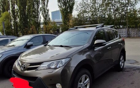 Toyota RAV4, 2014 год, 1 950 000 рублей, 3 фотография
