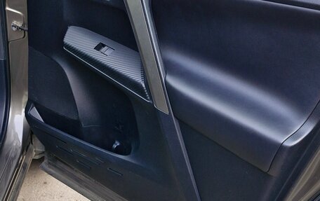 Toyota RAV4, 2014 год, 1 950 000 рублей, 11 фотография