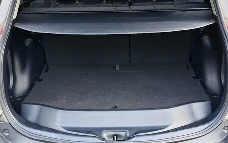 Toyota RAV4, 2014 год, 1 950 000 рублей, 12 фотография