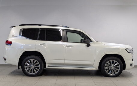 Toyota Land Cruiser, 2022 год, 9 880 000 рублей, 4 фотография