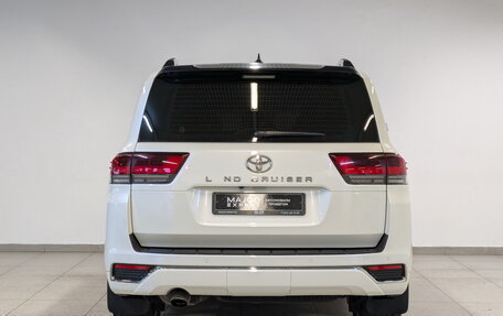 Toyota Land Cruiser, 2022 год, 9 880 000 рублей, 6 фотография