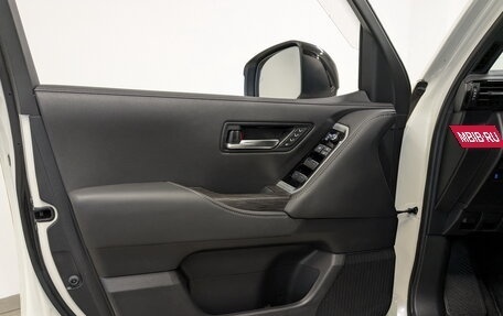 Toyota Land Cruiser, 2022 год, 9 880 000 рублей, 19 фотография