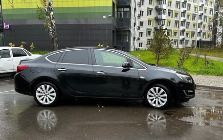 Opel Astra J, 2013 год, 980 000 рублей, 3 фотография