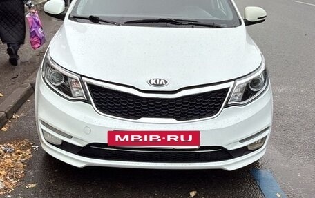 KIA Rio III рестайлинг, 2017 год, 670 000 рублей, 3 фотография