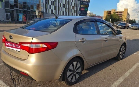 KIA Rio III рестайлинг, 2011 год, 800 000 рублей, 4 фотография