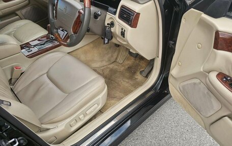 Toyota Crown Majesta, 2000 год, 1 300 000 рублей, 5 фотография