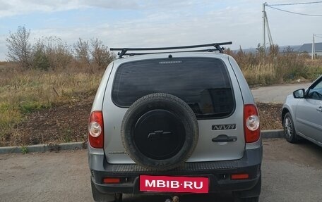Chevrolet Niva I рестайлинг, 2013 год, 400 000 рублей, 4 фотография